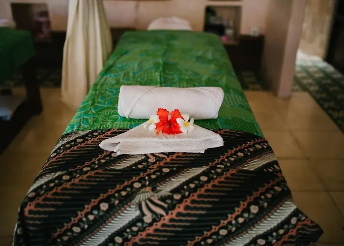 Le Nusa Club Resort 4*